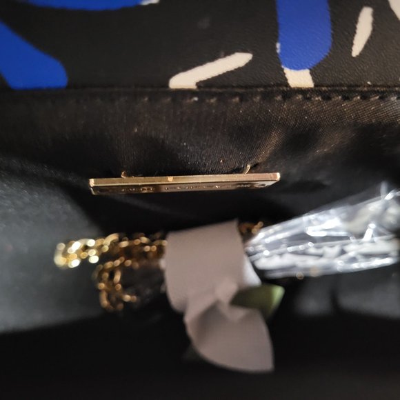 Black Graffiti Purse - Picture 6 of 6